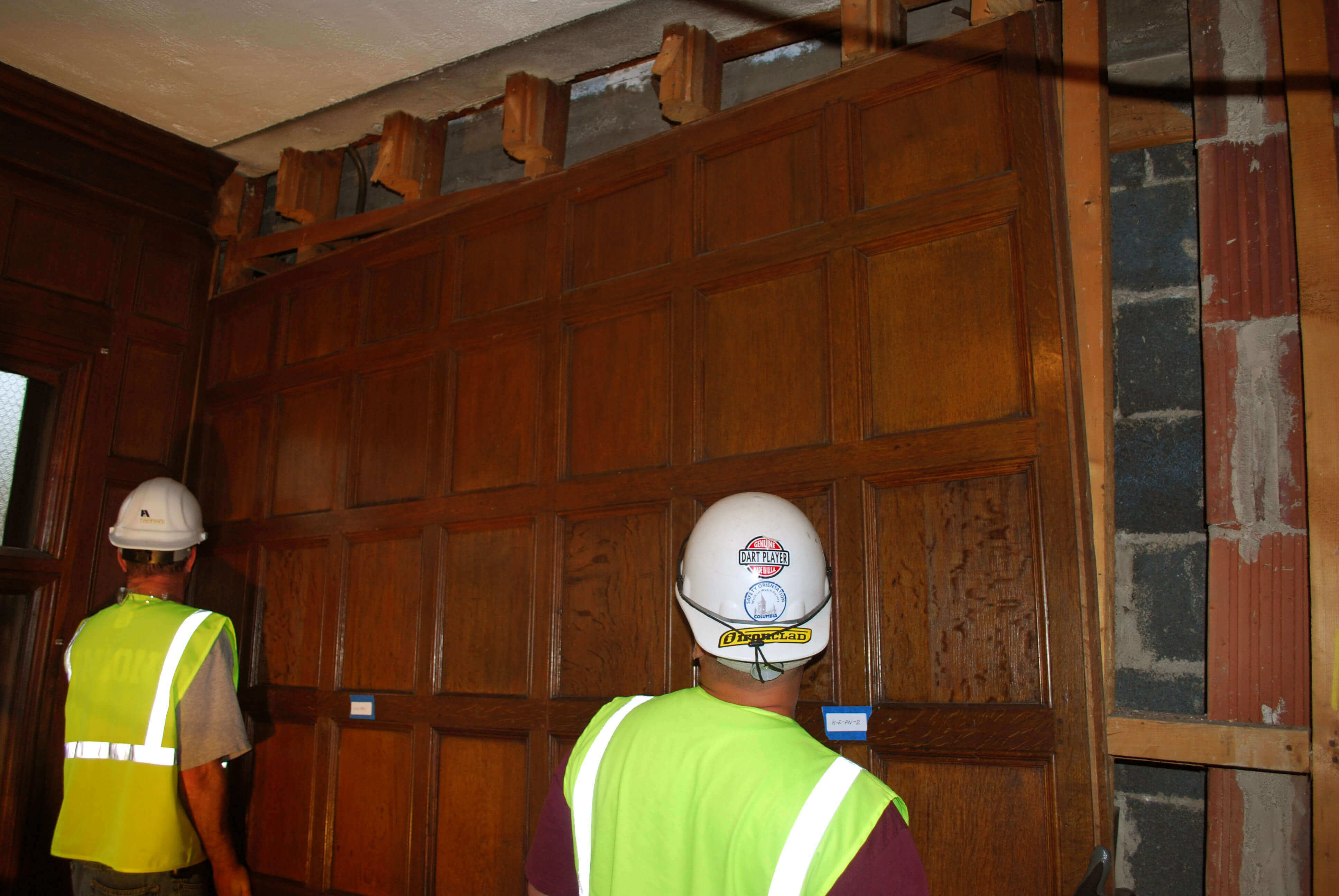Naumburg Suite Harvard Art Museums Preservation Carpenters During Removal Of Paneling