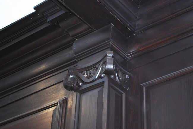 Harvard-Dunster-House-New-To-Match-Existing-Pilaster-Capital-RESIZED